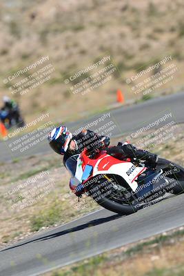 media/Oct-14-2023-TrackXperience (Sat) [[0517685739]]/Level 1/session 2 turn 4/